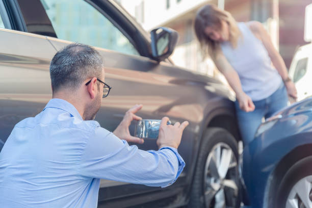 Professional Full Coverage Car Insurance technician working in Hope, IN